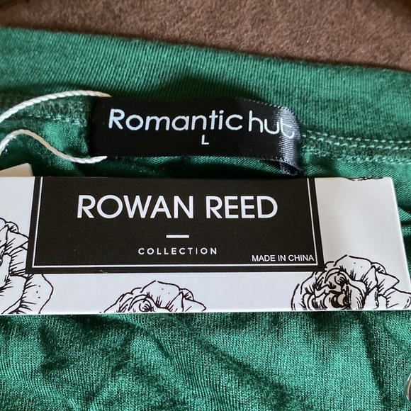 NWT. Dark Green 2 Piece Pajamas - Picture 8 of 11